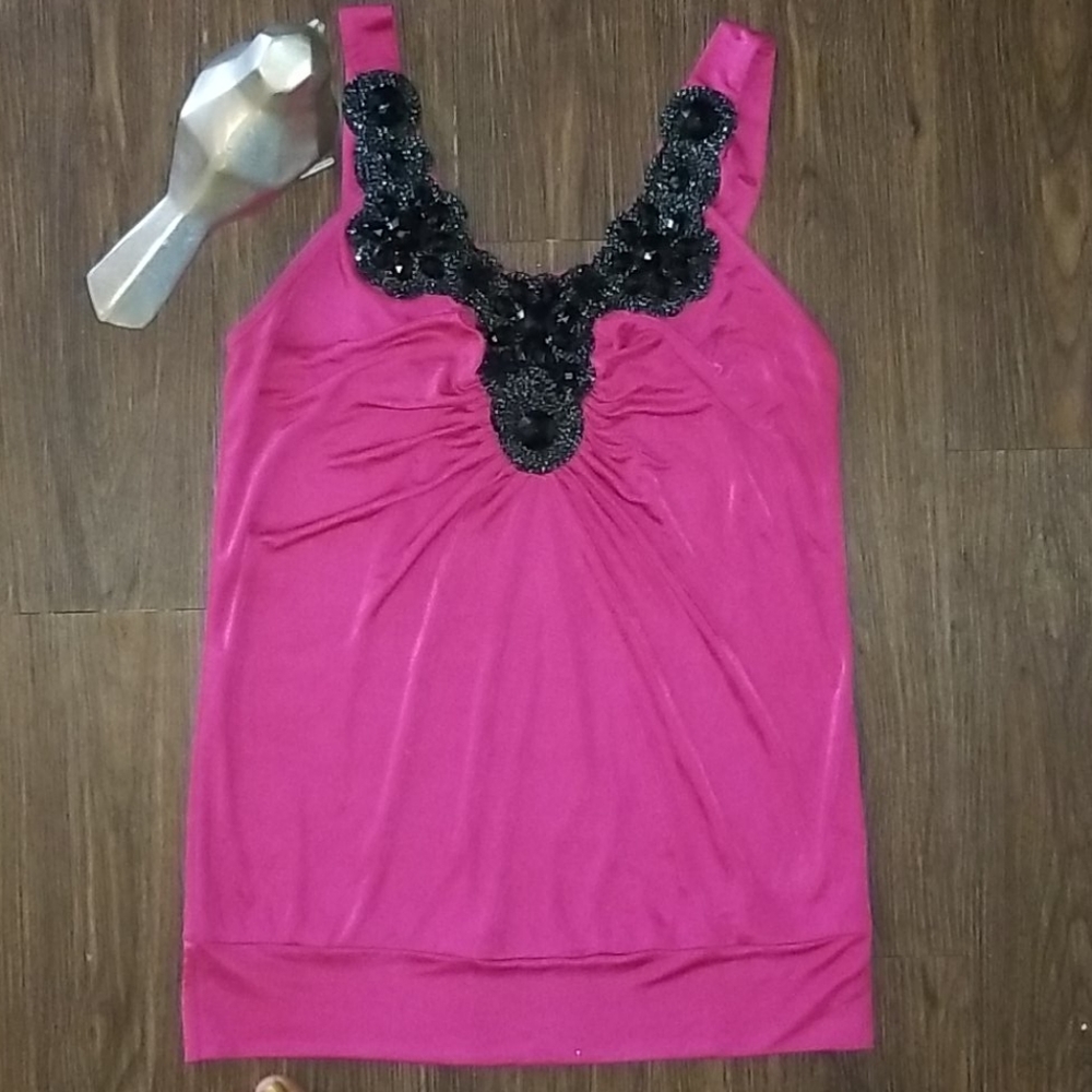 Studio Y⭐Women's sleeveless top